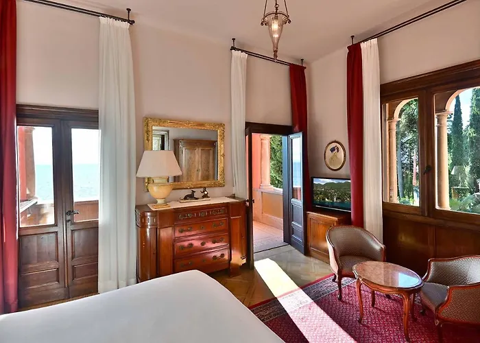 Hotell Fiordaliso 4*